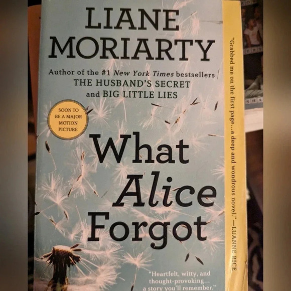 What Alice Forgot by Liane Moriarty - Picture 1 of 2